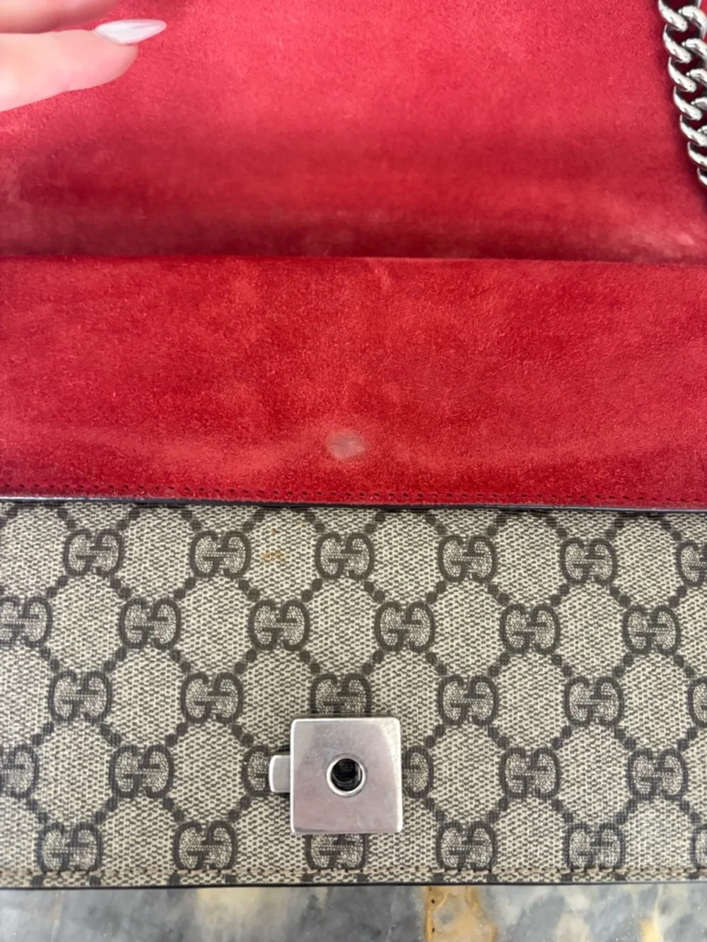 CERTIFIED GUCCI Dionysus Beige GG Supreme Canvas Shoulder Bag Red Suede Stripe !